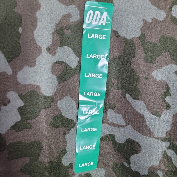 NWT ODA pull over - Picture 3 of 6